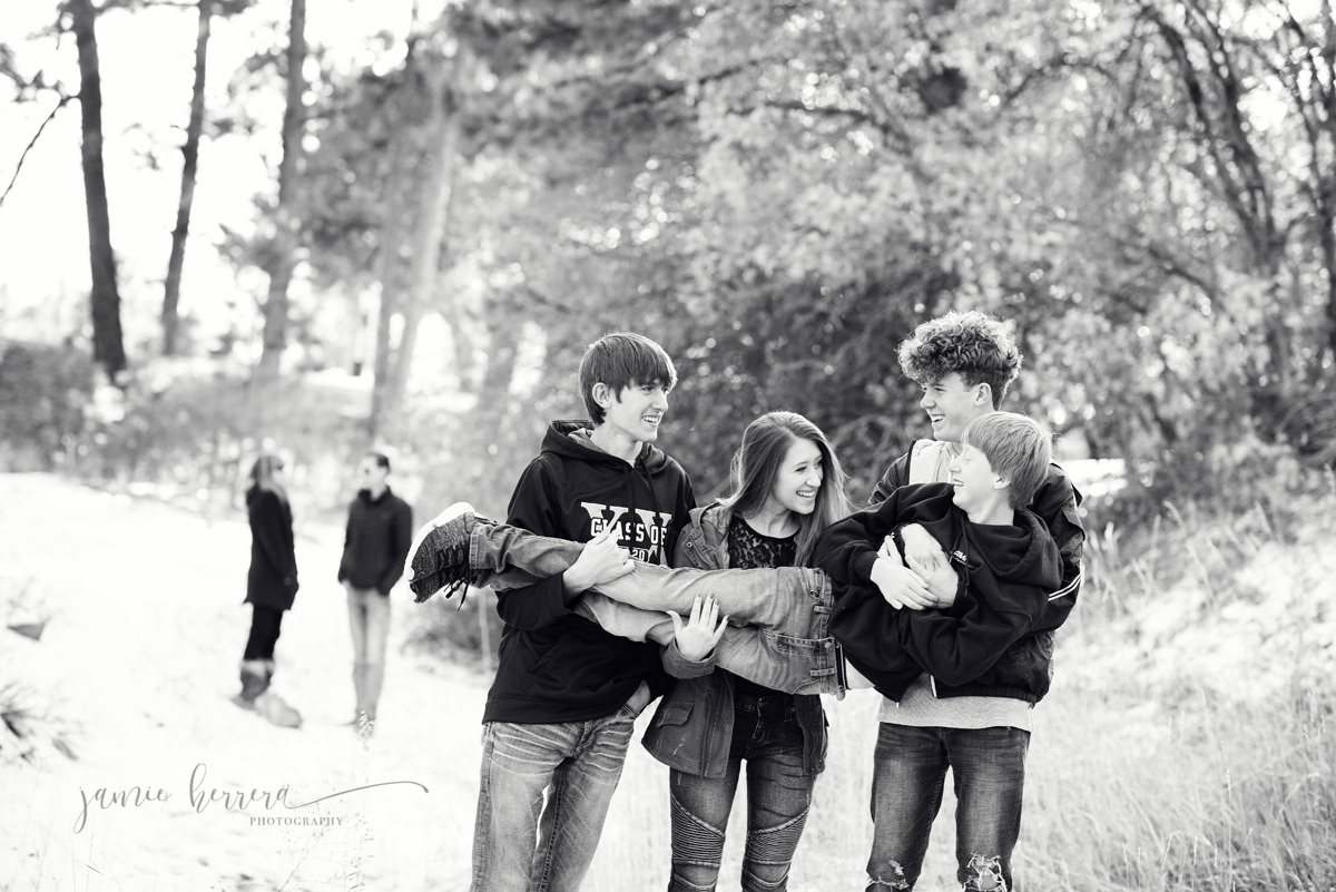Teen Sibling Photographer in Parker, Colorado | M Family » Jamie